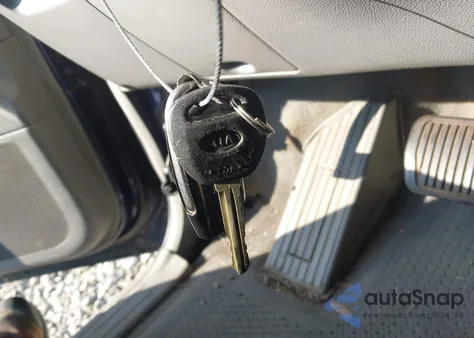 2007 Kia Sedona Ex from USA, damaged, VIN KNDMB233276140197